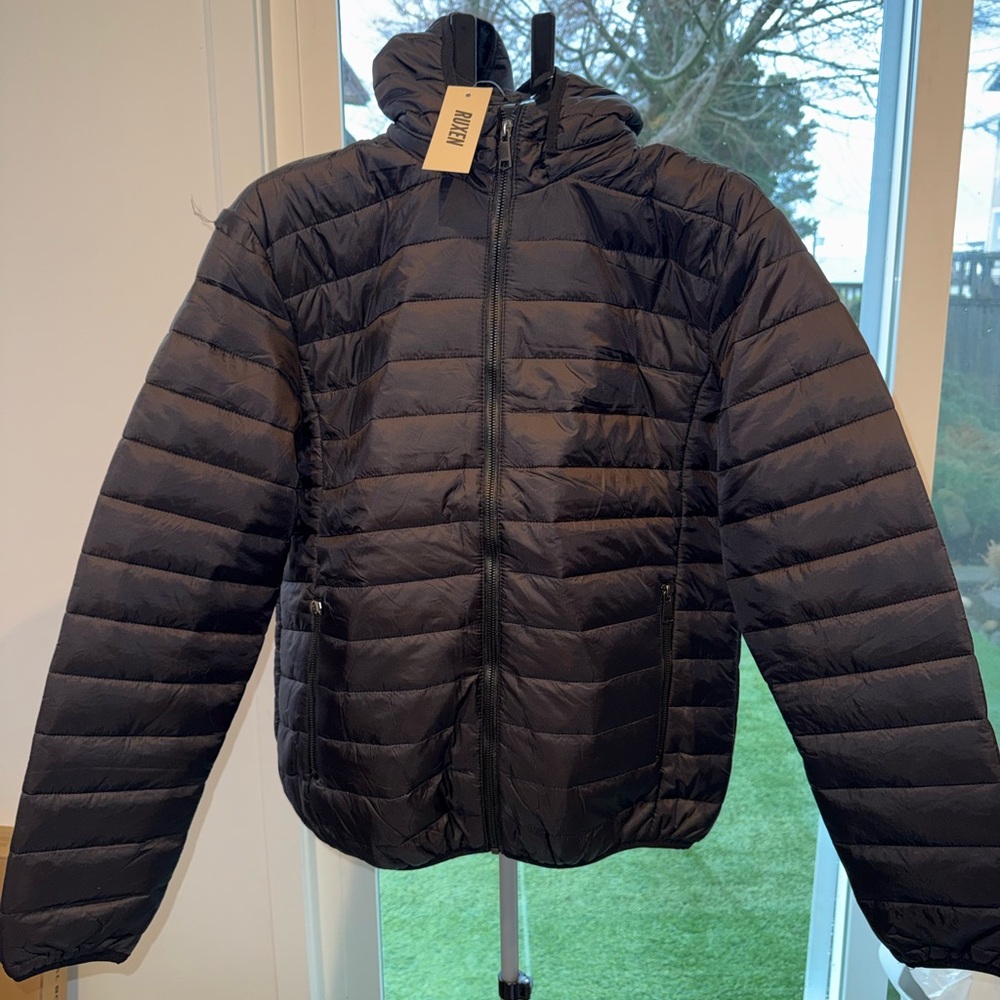 Ruxen Quilted Black Puff Jacket - size L fits like M